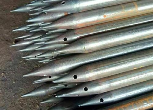 津南隧道钢花管现货